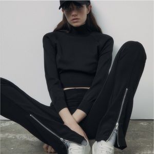 Zara Zipper Slit Ribbed High Rise Leggings in Black, size S